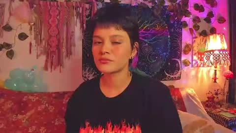 Alex online show from June 9, 3:23 pm