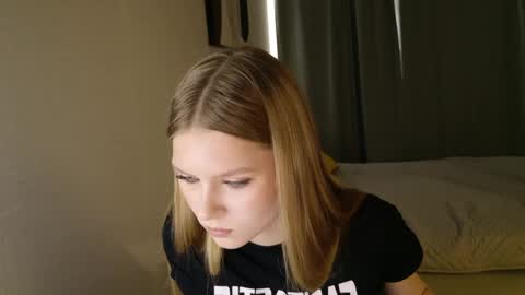 Alexia online show from April 10, 10:20 am