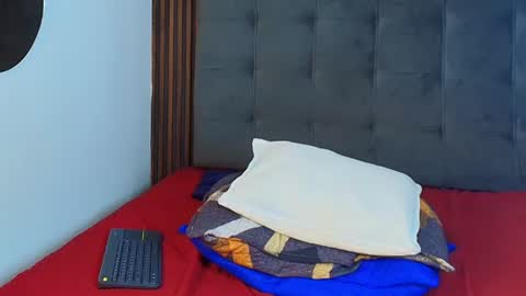 Alexis Fernandez online show from July 16, 10:11 pm