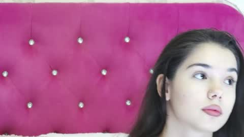 alexisdevine online show from April 22, 5:03 am