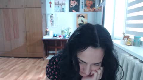 AlexisMillers online show from March 19, 11:37 am