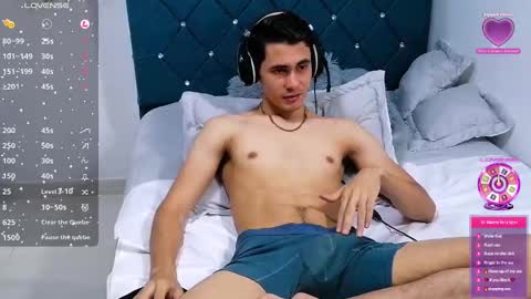 Alexis online show from March 11, 6:52 am