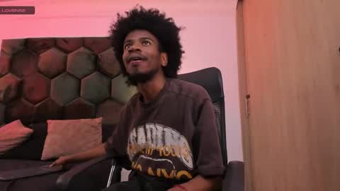 Alex Jaccob online show from April 22, 1:40 pm