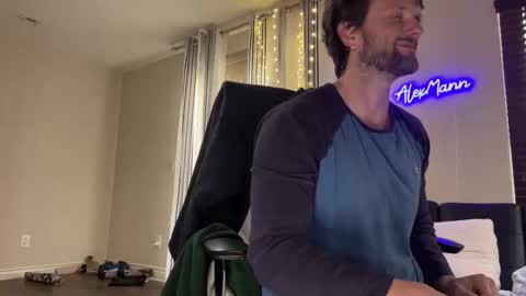 Alex Mann online show from October 30, 5:35 pm