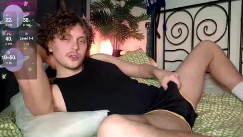 Alex online show from November 28, 7:32 pm