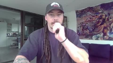 Alex online show from October 27, 1:38 am