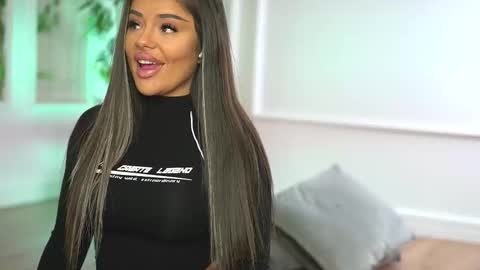 alexxiskye online show from January 19, 7:51 am