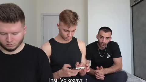 AlexDimaIgor online show from April 22, 8:43 am