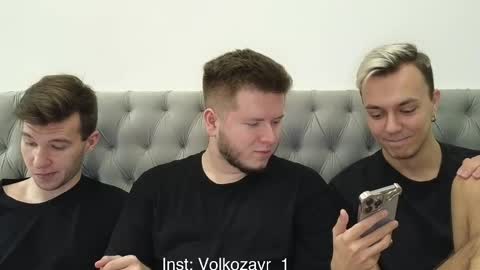 AlexDimaIgor online show from November 18, 8:56 pm