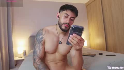 Alex   freelance model  instagram alex b229 online show from February 19, 12:43 am