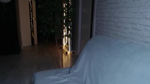 Alfie online show from October 11, 12:48 am