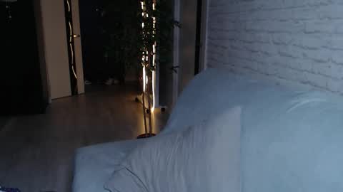 Alfie online show from October 7, 3:13 am