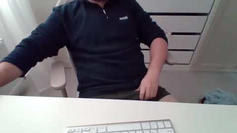 Snapshot of alfo267 chatting on October 29, 11:56 am WorkFromHomeFun online show from October 29, 11:56 am