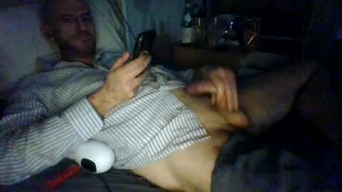 Edgarrrdd1021 online show from July 15, 11:59 am