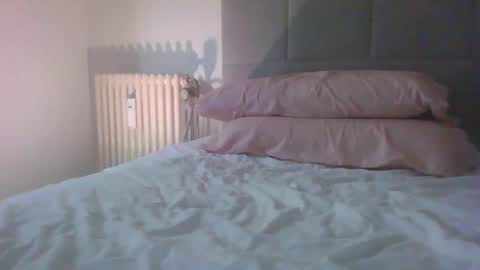 Snapshot of ali_monaco chatting on February 9, 8:32 am Ali Monaco online show from February 9, 8:32 am