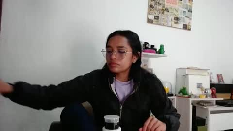 Alia  online show from February 21, 1:25 pm