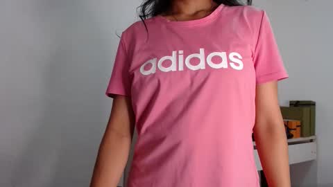 Alia  online show from February 6, 1:03 pm