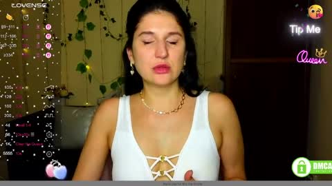Alianna online show from May 21, 11:39 am
