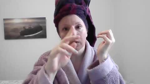 Alice online show from February 1, 10:15 am