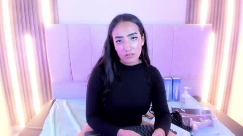 alice_26__ online show from April 8, 8:12 pm