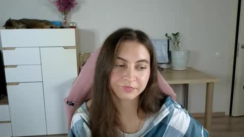 Snapshot of alice_________________________ chatting on September 20, 10:24 pm Alice online show from September 20, 10:24 pm