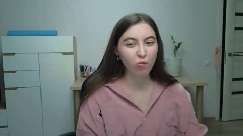 Alice online show from February 26, 5:49 pm