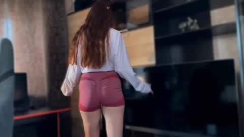 Hey Im Alice  online show from October 19, 9:25 am