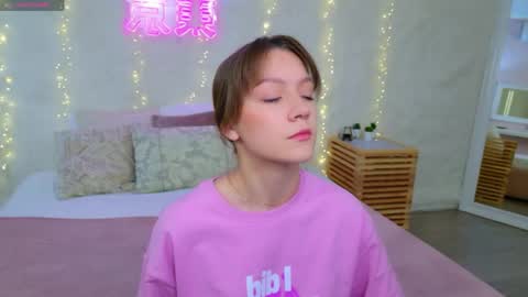 Alice in Wonderland  online show from April 23, 5:25 pm