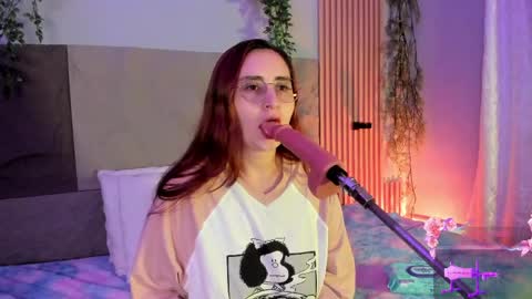 Mey online show from April 14, 4:49 am