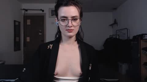 Alice online show from March 15, 10:35 pm