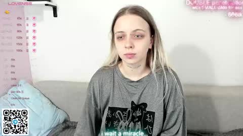 alice_halle online show from January 10, 2:33 pm