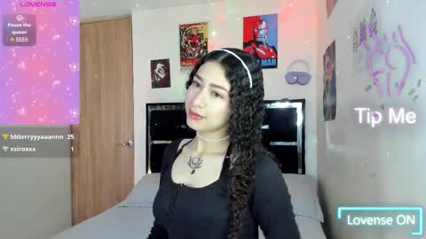 alice and amber online show from October 16, 2:06 pm