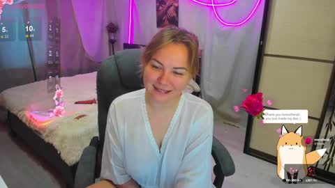 Snapshot of alice_sex_intellect chatting on December 27, 6:35 am Alice online show from December 27, 6:35 am