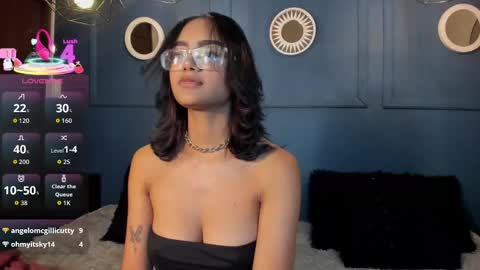 alice_simmons online show from September 24, 4:36 pm