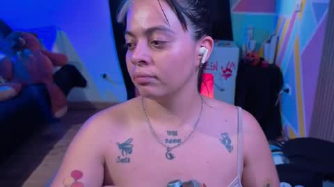 Alice online show from October 27, 7:25 pm