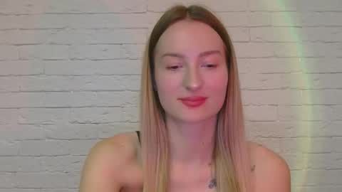 Alice online show from November 3, 6:31 pm