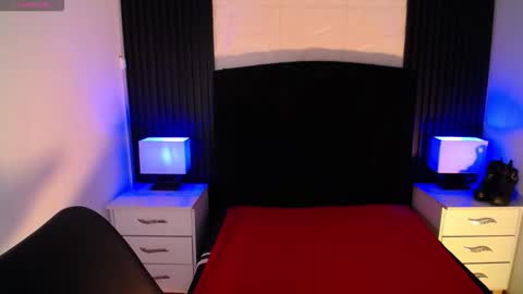 Alice online show from March 27, 7:48 pm