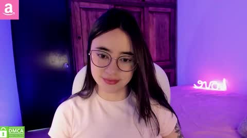 Aliceee  ..   97YP9VWGZHrefnav wishlist lists 1 online show from December 2, 12:03 pm