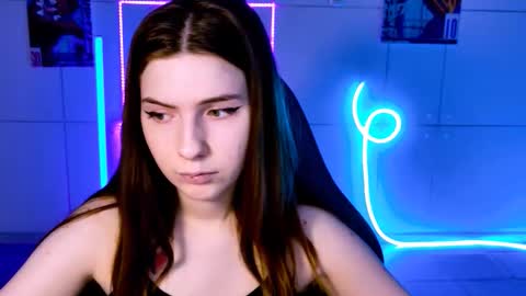 Alice online show from October 2, 5:17 am