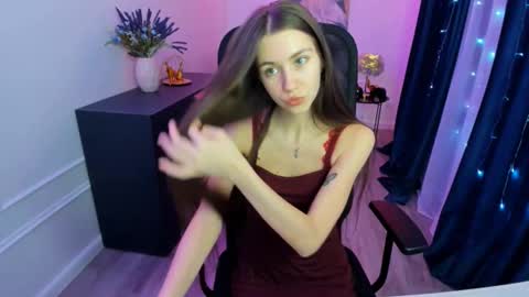 alicejertis online show from February 1, 6:16 pm