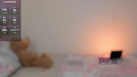 Snapshot of alicejhons chatting on October 2, 3:27 am vanessa online show from October 2, 3:27 am