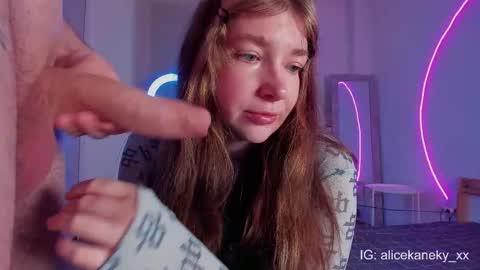 Alice 19 online show from February 8, 12:14 am