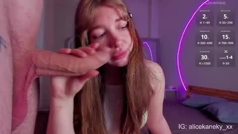 Alice 19 online show from January 8, 9:42 pm