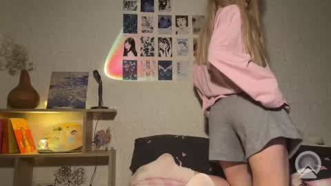 alicelanei online show from February 28, 5:06 pm