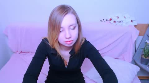 Alice online show from May 3, 10:43 am