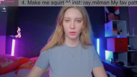 Snapshot of alicemilman chatting on March 3, 1:23 pm Alice  online show from March 3, 1:23 pm