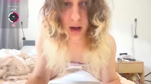 AlicePinkhead online show from October 10, 9:48 am