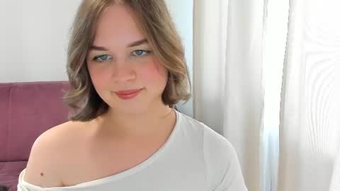 Alice online show from July 25, 4:05 pm