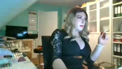 Alice online show from June 13, 9:25 pm