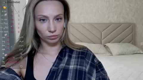 Alice online show from April 22, 7:37 am